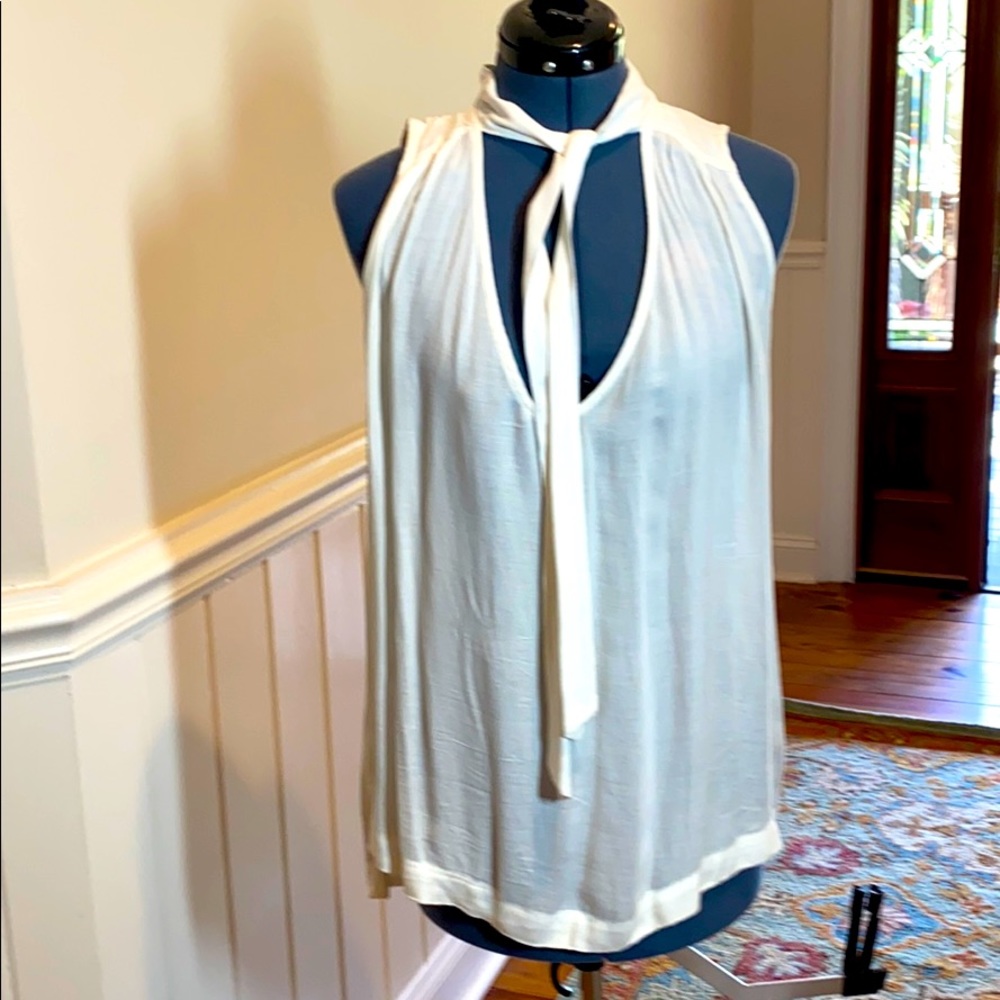 Free People Sleeveless blouse with tie
